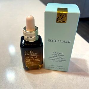 NEW: Estée Lauder Advanced Night Repair Serum